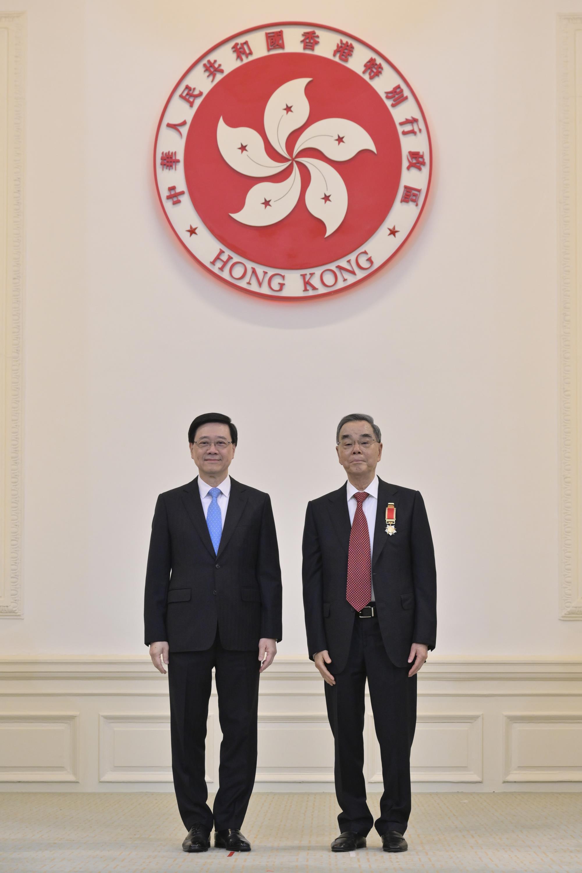 2024年，，，，，，，林树哲先生获颁大紫荆勋章.jpg
